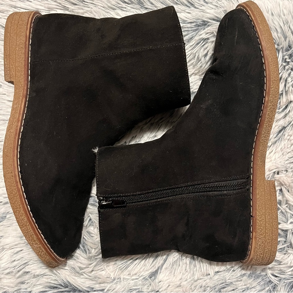 LOFT Black Faux Fur Lined Ankle Boots Booties. Size 8.5